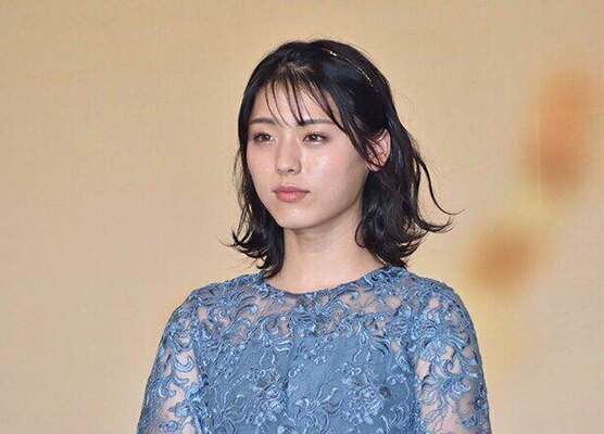 可愛すぎるジュノンボーイ 井手上漠 高校卒業 報告に祝福の声殺到 制服見納めshot も キラキラしてる グッ ニコニコニュース