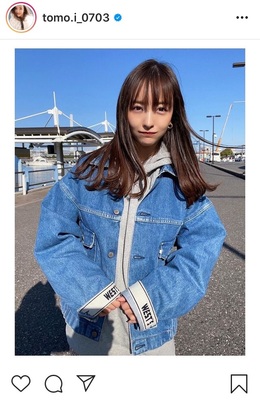 板野友美 前髪ぱっつん の彼女感あふれるショットに 年々若返ってく 高校生みたく可愛い と反響 ニコニコニュース