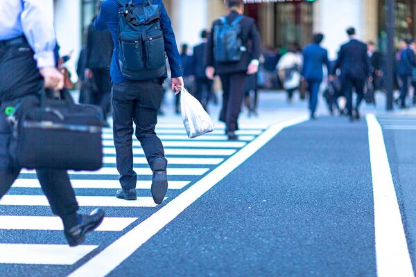 写真 3ページ目 山奥の寺で行われたブラック企業の 最悪な新人研修 文春オンライン