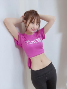 一緒に運動する ゼロイチ注目の美女 竹内星菜の美しいくびれが最高なトレーニングウェアショットに絶賛の声 ニコニコニュース 一緒に運動する ゼロイチ注目の美女 竹内星菜の美しいくびれが最高なトレーニングウェアショットに絶賛の声 ニコニコニュース