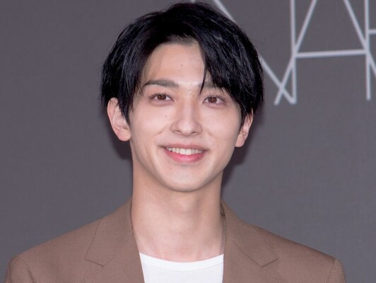 横浜流星 ドラマで共演の こうじ とにっこり2ショットに 癒される の声 ニコニコニュース 横浜流星 ドラマで共演の こうじ とにっこり2ショットに 癒される の声 ニコニコニュース