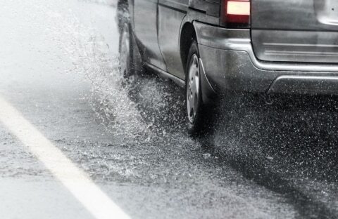 親が倒れたと聞いて 一般道を108キロで走行 スピード違反で 反省文 は有効か ニコニコニュース