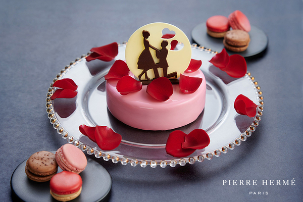 ピエール エルメ パリによるプロポーズケーキが登場 チャペルの貸切プロポーズが人気の 最高のプロポーズ に新プラン ニコニコニュース