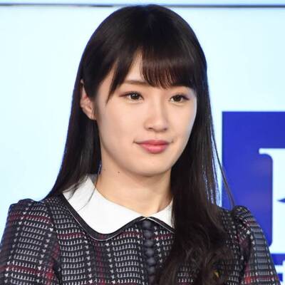 透明感が素敵 乃木坂46高山一実 キュートな 配達員 姿の笑顔shotに反響 目の保養すぎます ニコニコニュース 透明感が素敵 乃木坂46高山一実 キュートな 配達員 姿の笑顔shotに反響 目の保養すぎます ニコニコニュース