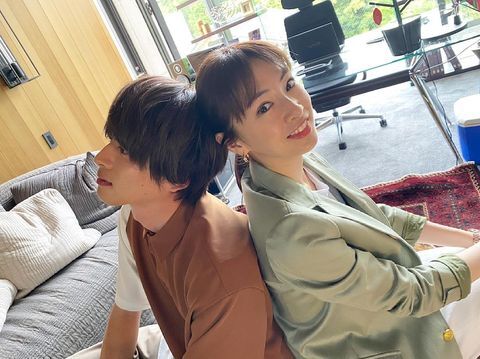 北川景子 白洲迅の 頭こつん なオフショットに なんて美しい 可愛すぎる の声 ニコニコニュース