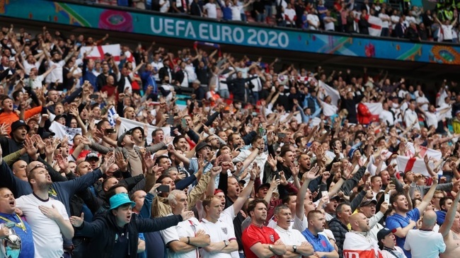 英国 7月19日からイベントの人数制限なし プレミアリーグもフル観客で開幕 ニコニコニュース