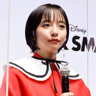 山之内すず 満面の笑顔shotにファンほっこり 癒される この笑顔が大好き ニコニコニュース 山之内すず 満面の笑顔shotにファンほっこり 癒される この笑顔が大好き ニコニコニュース