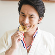 河村市長、後藤選手の金メダルをかじり「気持ち悪い」「菌メダル」と批判殺到