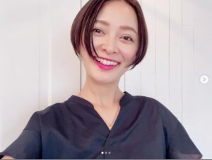 市井紗耶香 息子が 過剰歯 と診断される 歯科医院で抜いた歯に 一同驚き ニコニコニュース 市井紗耶香 息子が 過剰歯 と診断される 歯科医院で抜いた歯に 一同驚き ニコニコニュース