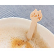 110円で癒しのカフェタイム。可愛すぎる「ねこマドラー」ダイソーで見つけちゃった。